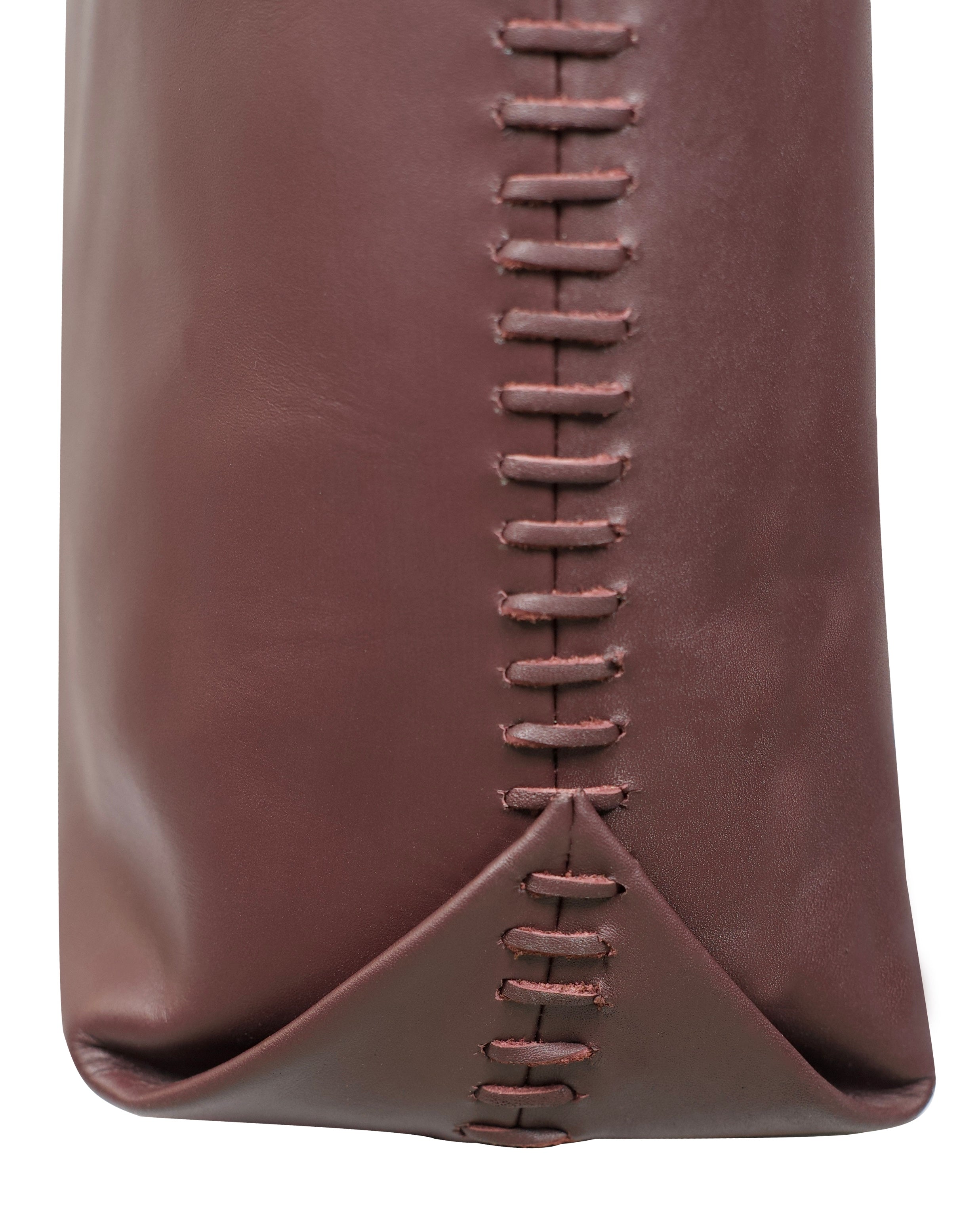 TOTE GISELLE WINE